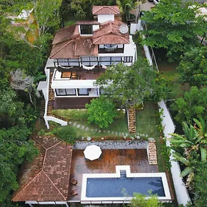 Casa de hóspedes Boutique Oscar Arraial
